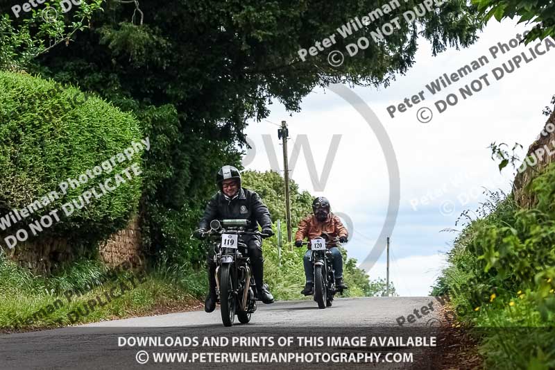 Vintage motorcycle club;eventdigitalimages;no limits trackdays;peter wileman photography;vintage motocycles;vmcc banbury run photographs